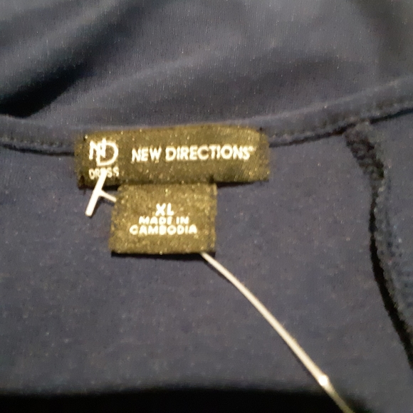 Soft Swing , figure flattering, with side pockets - Picture 3 of 3